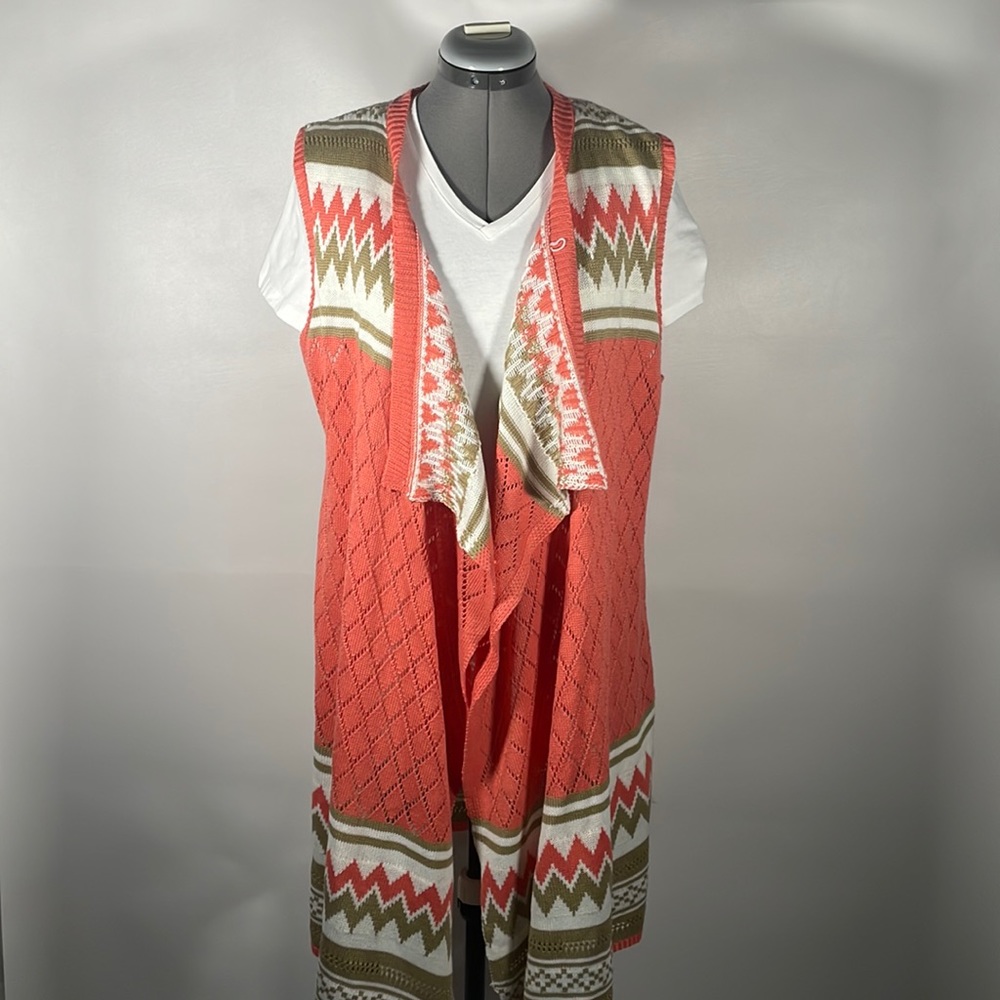 Sleeveless Cardigan size XL